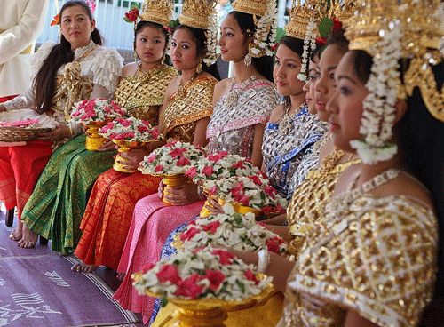 Cambodian New Year - Cambodia Travel Guide