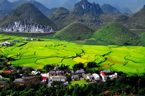 Quan Ba heaven gate - Ha Giang Travel Guide