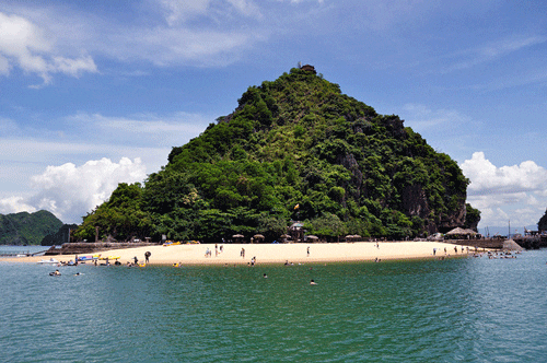 Titov Island - Halong Travel Guide