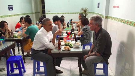 Barack Obama & Chef Anthony Bourdain