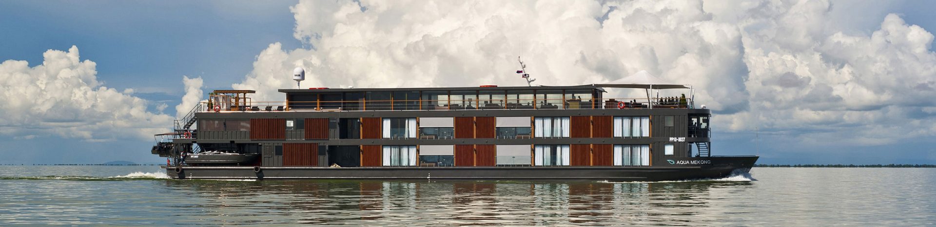 Aqua Mekong Cruise 8 days 7 nights