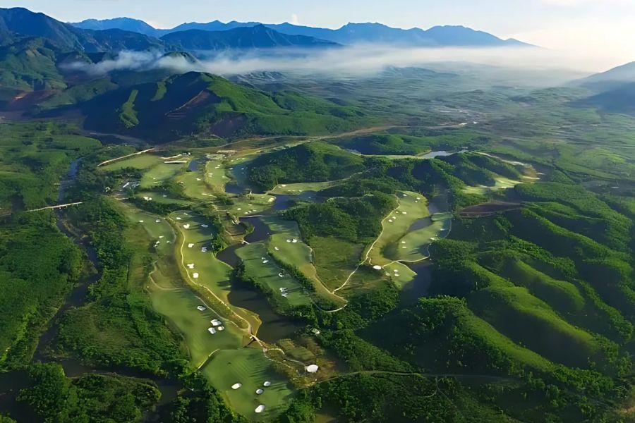 6-Day Central Vietnam Golf Experience: Da Nang – Hoi An