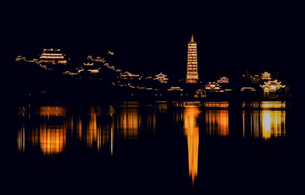 Bai Dinh Pagoda at night