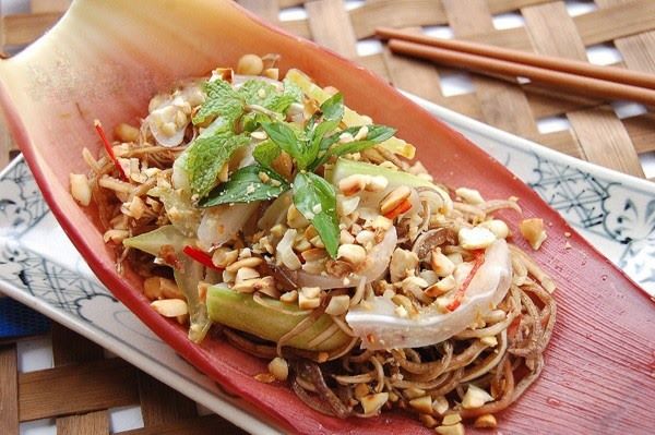Vietnamese vegetable salad with banana flower