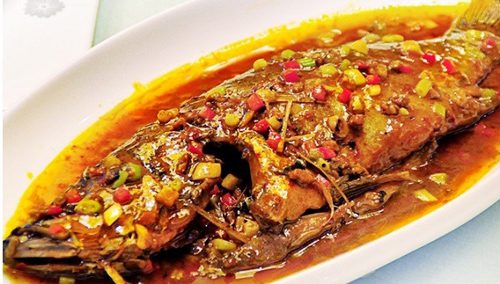 Chou Guiyu (Smelly Mandarin Fish) - Huangshan Travel Guide