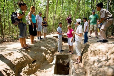 Cu Chi Tunnels