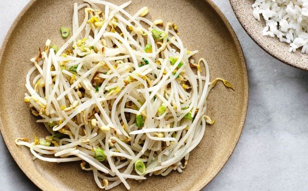 Beansprouts are an essential ingredient in the Vietnamese dishes