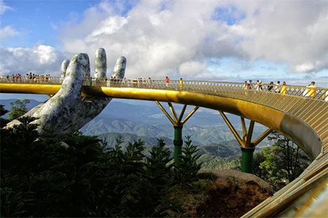Golden-bridge in Ba Na hill
