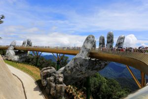 Golden Bridge - Da Nang