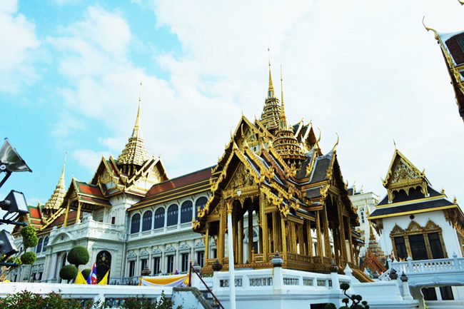 12 Most Famous Temples in Thailand That You Must Visit