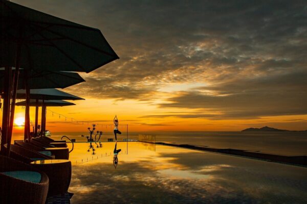 Haian Beach Hotel & Spa