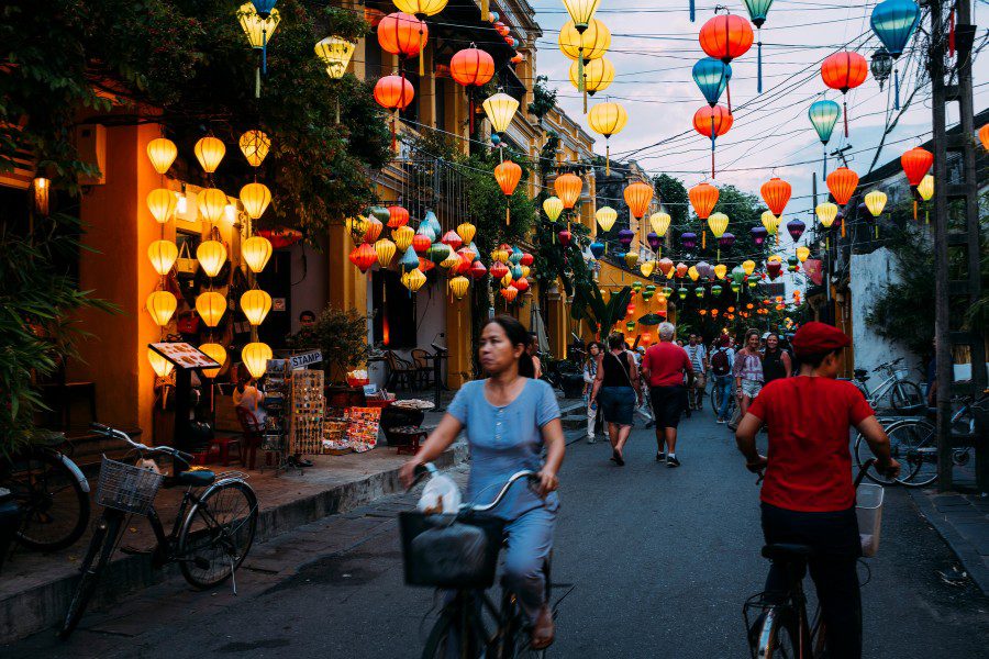 Golden Coast Journey: Culture, Cuisine & Charm of Central Vietnam in 7 Days