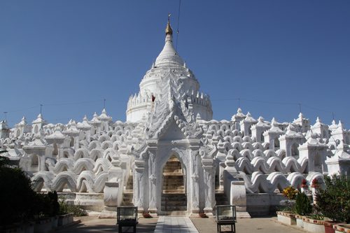 Hsinbyume (Myatheindan) Pagoda - Mingun