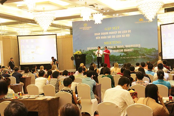 Opening of The Meeting with Delegation of Australia Travel Businesses in Hanoi