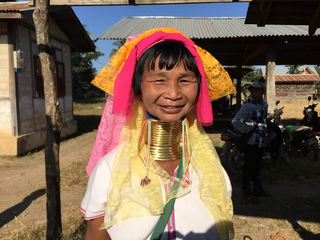 Kayan woman in Loikaw - Trekking in Myanmar
