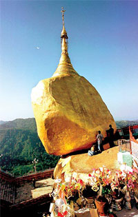 Kyaiktiyo travel guides, Kyaiktiyo tours in Myanmar