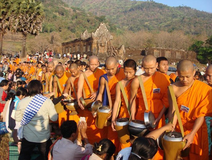 Laos-festival---Wat-Phou-Champasack
