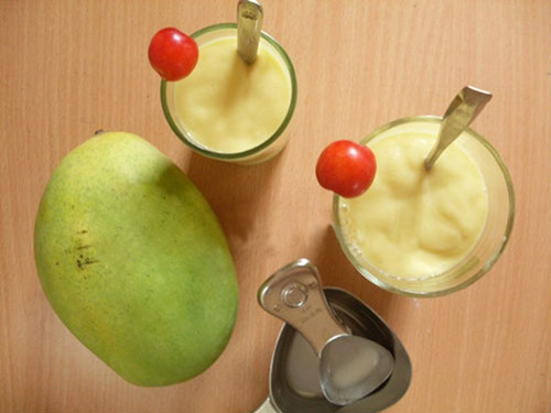 Vietnam Mango Smoothies