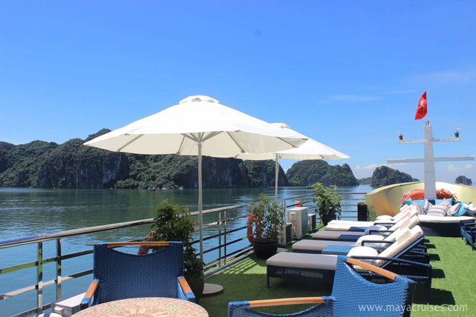 Halong tour on boat
