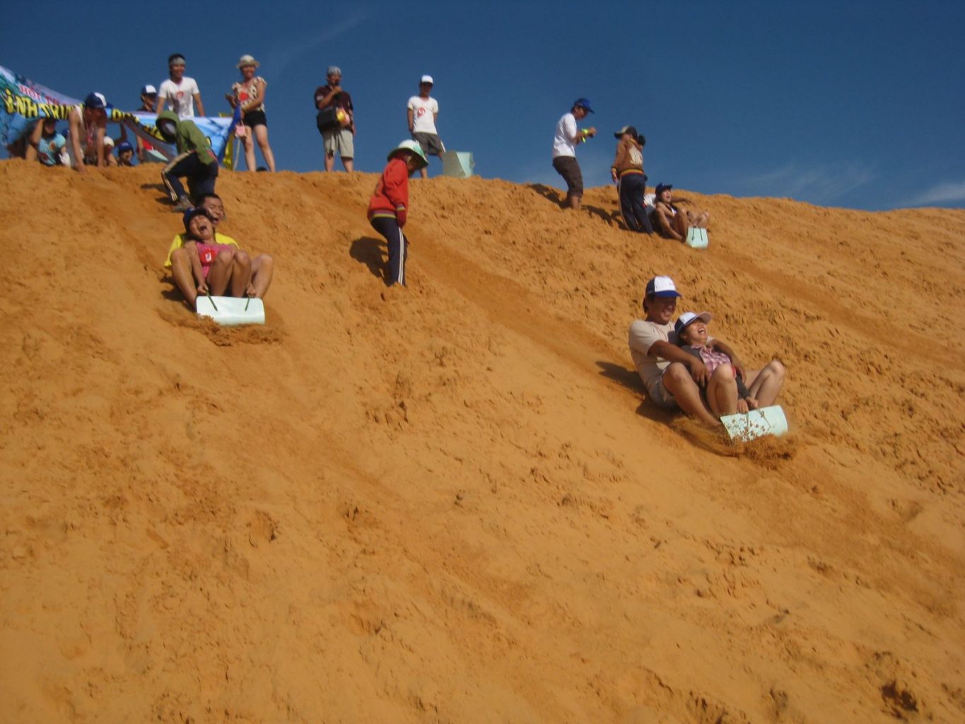 Sandboarding in Mui Ne