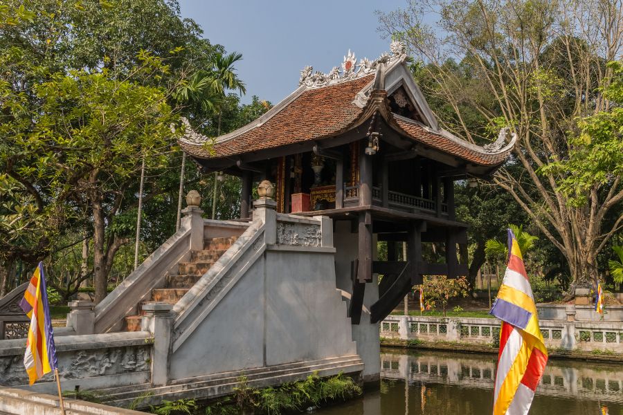 Visit One Pillar pagoda, the symbol of Hanoi during across Vietnam tour