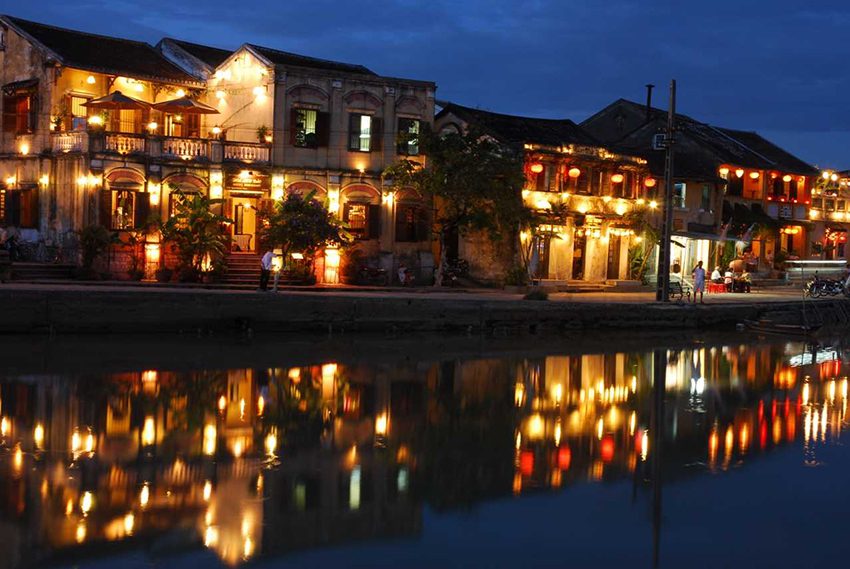 Marvelous Hoi An Old Town at night