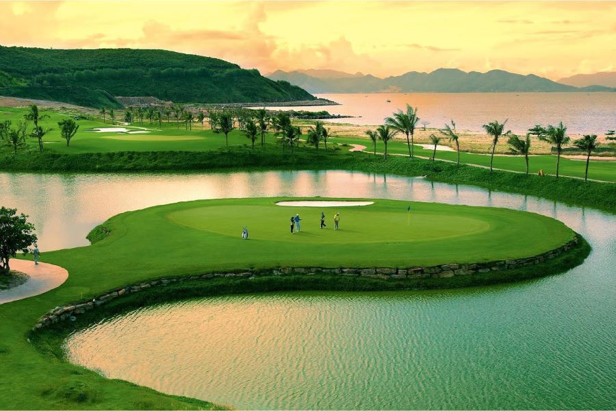 Discover coastal serenity at Phu Quoc’s best Vietnam golf course experience today