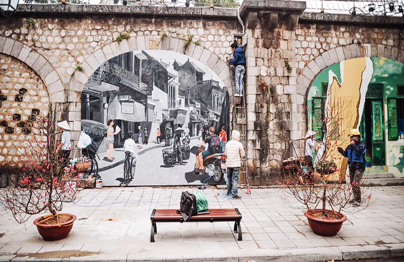 Capturing the best moments of yours with mural artworks here to feel the best of Hanoi