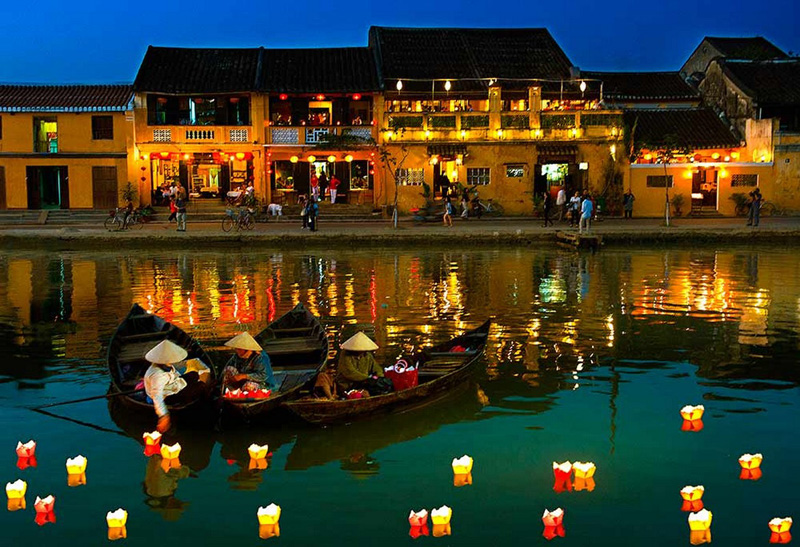 Romantic Hoian Ancient Town