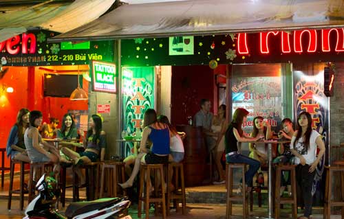 Bars in Bui Vien Street