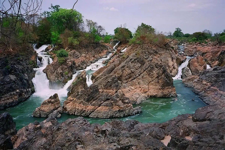 Si Phan Don - The beauty of the landscapes is one of the reasons why visit Laos.