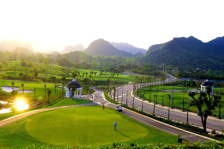 Stone Valley Golf, one of the best Northern Vietnam golf course.