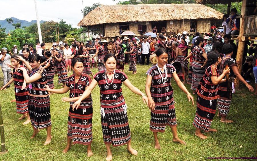 The Ta Oi minority ethnic group thrives in harmony with nature surroundings.