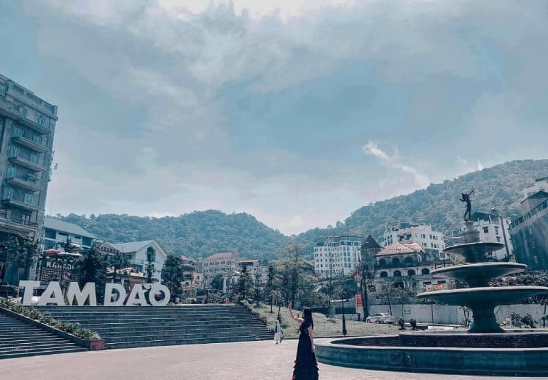 Tam Dao town square