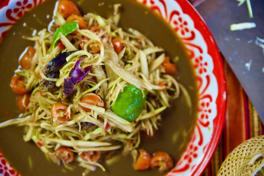 Crave-worthy Laos food: Tam Mak Hoong dances with fermented fish and chili heat