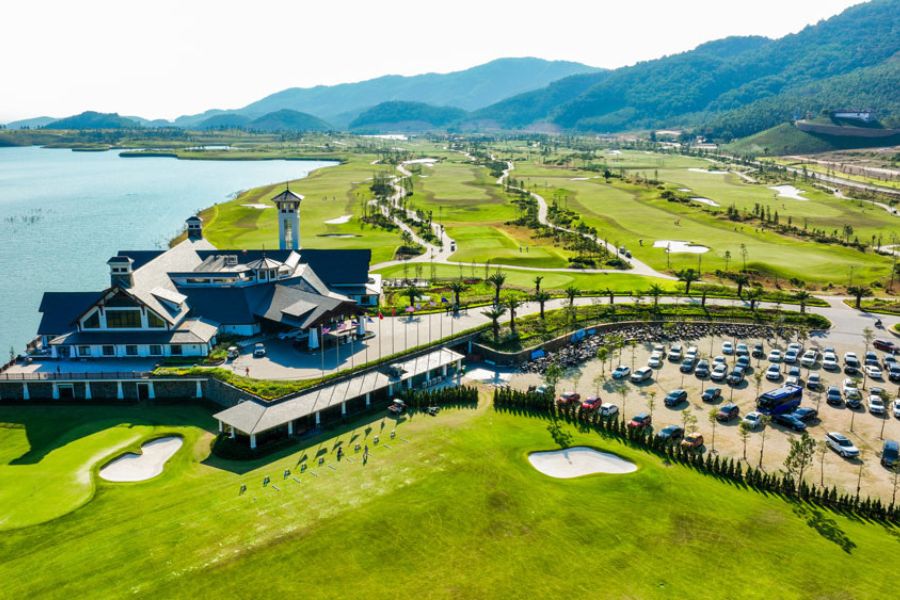 Thanh Lanh Golf Club, a scenic Hanoi golf escape.