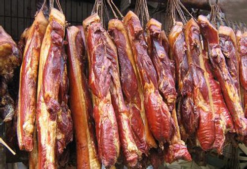 Tujia Bacon - Zhangjiajie Travel Guide