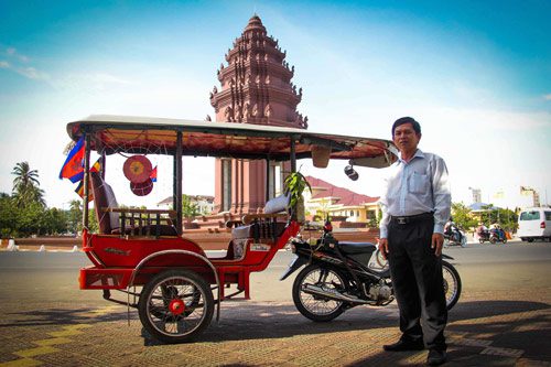 Tuk tuks in Phnom Penh
