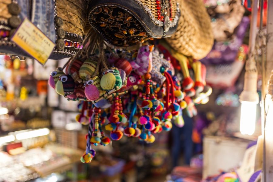 Shop unique Vietnam souvenirs and handmade gifts at Ben Thanh Market stalls