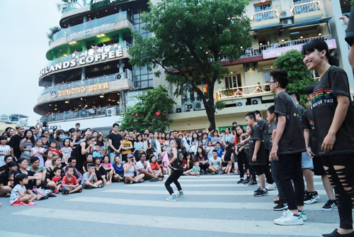 Hanoi walking street