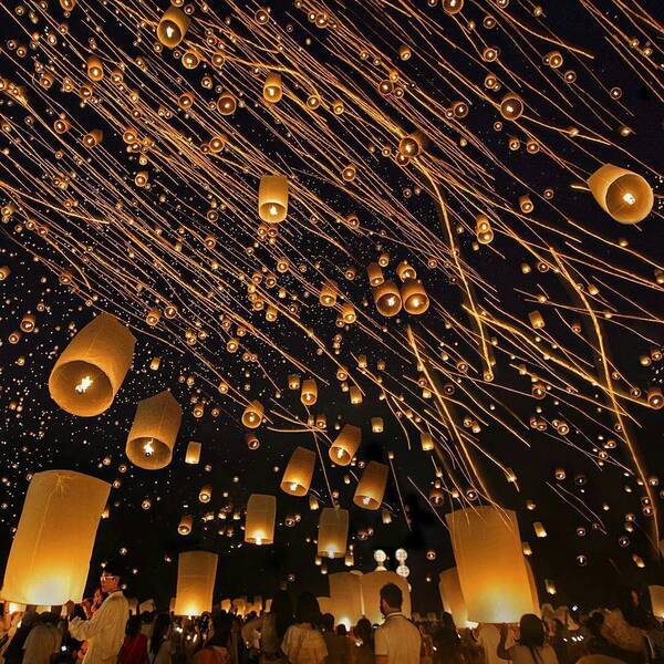The Yi Peng Lantern Festival in Chiang Mai, Thailand